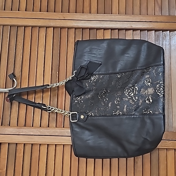 Betsey Johnson vegan leather laser cut purse tote golden tone roses - Picture 7 of 14